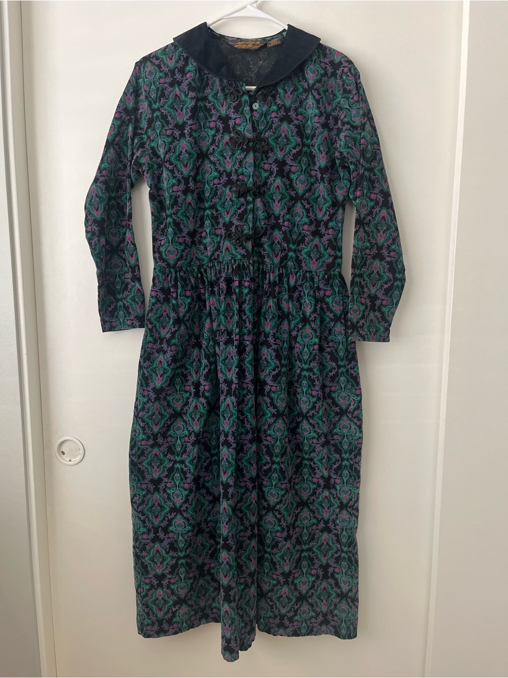 Vintage Eddie Bauer Printed Midi Dress in Black, Green & Purple